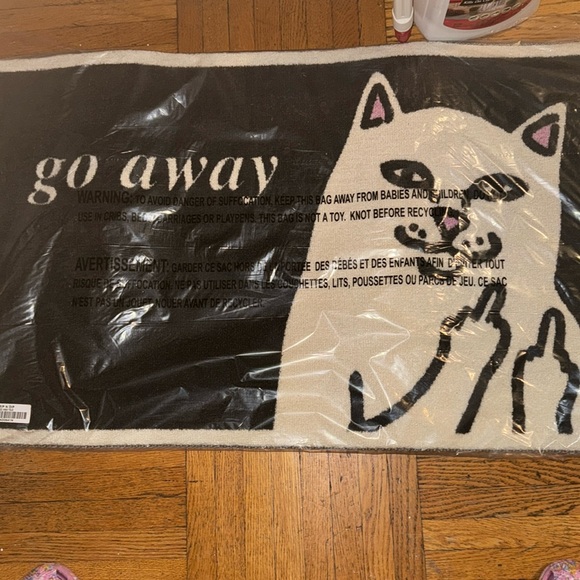 RIP N DIP Go away rug - Picture 1 of 1